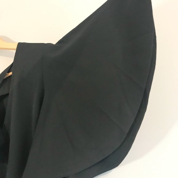 🌿 Another Story | Black Flowy Sleeve Blouse - Picture 5 of 6